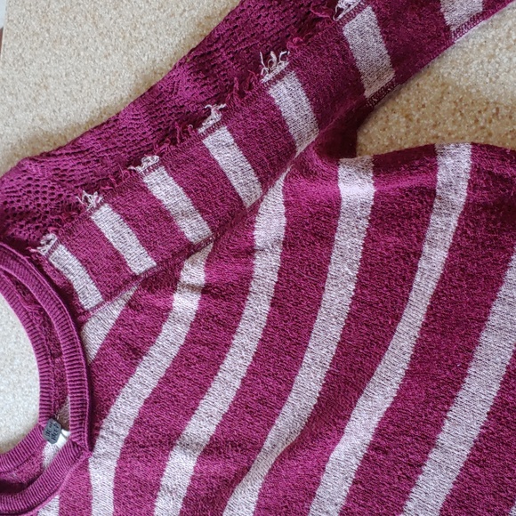 We The Free Oversized V Neck Striped Sweater Size M - Picture 5 of 10